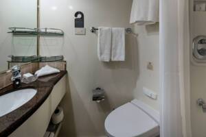 Britannia Club Balcony Bathroom, Queen Elizabeth, Cunard