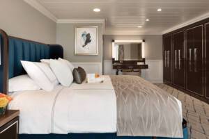 Owner's Suite Bedroom, Sirena, Oceania Cruises