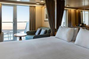 Deluxe Balcony Bedroom, Arcadia, P&O Cruises