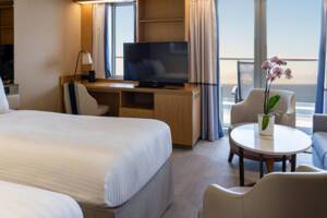 Mini Suite Bedroom, Arcadia, P&O Cruises - Twin Bed Configuration