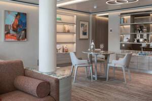 Grand Suite Dining Area