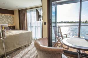 Deluxe Balcony Suite, Diamond Deck, MS Thomas Hardy, Riviera Travel