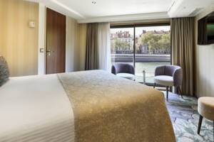 Superior Suite, Ruby Deck, MS Lord Byron, Riviera Travel