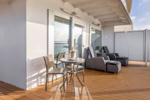 Penthouse Suite Balcony, Queen Victoria, Cunard