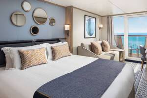 Balcony Cabin Bedroom (GZ), Iona