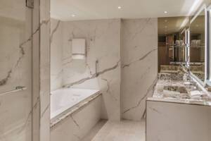 Otium Suite Bathroom