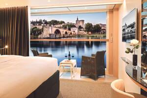 Bedroom, Deluxe Balcony Suite (BD), Scenic Jasper