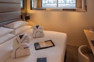 Standard Suite, Scenic Pearl - Image based on Scenic Crystal, configuration may vary