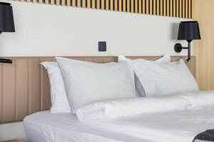 Expedition Grand Suite (MG) Bedroom, MS Fram, HX