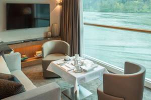 Living Area, Royal Balcony Suite (RR), Scenic Opal