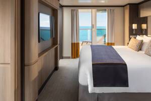 Suite Bedroom (B4), Iona