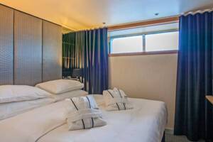 Bedroom, Standard Suite (E), Scenic Amber