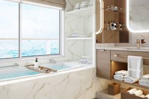 Signature Suite Bathroom