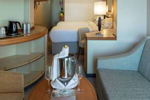 Superior Deluxe Balcony Living Area, Ventura, P&O Cruises