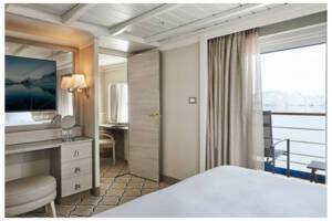 Silver Cloud Grand Suite Balcony