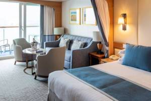 Penthouse Suite Bedroom, Aurora, P&O Cruises - Image based on a Suite, configuration may differ