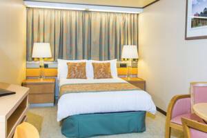 Inside Bedroom, Arcadia, P&O Cruises - Image based on an SC grade, configuration may differ