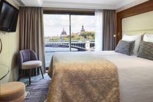 Superior Stern Suite, Diamond Deck, MS Lord Byron, Riviera Travel