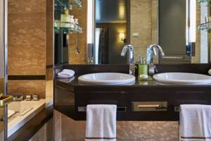 Owners Suite Bathroom