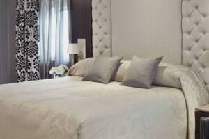 Signature Suite Bedroom, Seven Seas Navigator