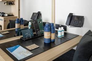 Polar Outside (FJ) Dressing Area, MS Fram, HX