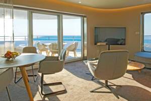 Emerald Sakara Owner's Suite Living Area