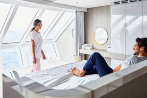 Iconic Suite Master Bedroom Sea Views, Celebrity Apex