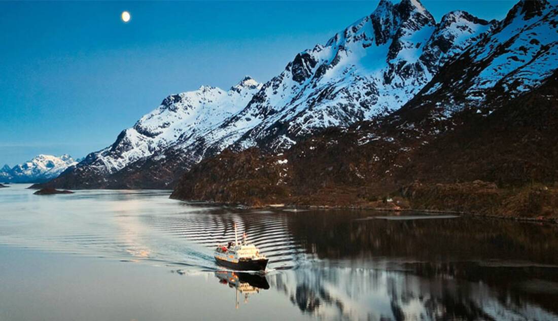 MS Lofoten, Hurtigruten