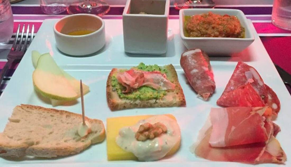Cuisine, Azamara Quest