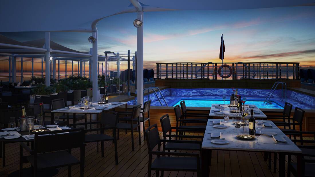 Queen-Victoria-Lido-Deck