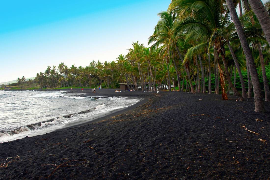 Punaluuu black sand beach