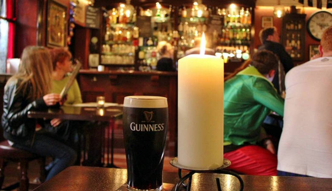 Guinness, Brazen Head Courtyard, Dublin