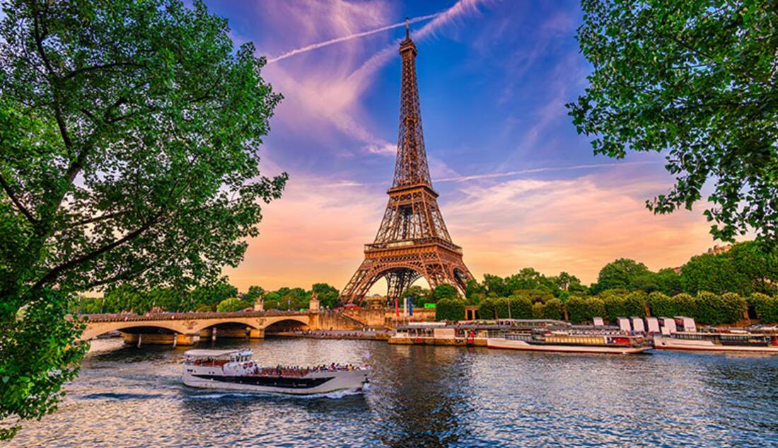 Cruises to Paris