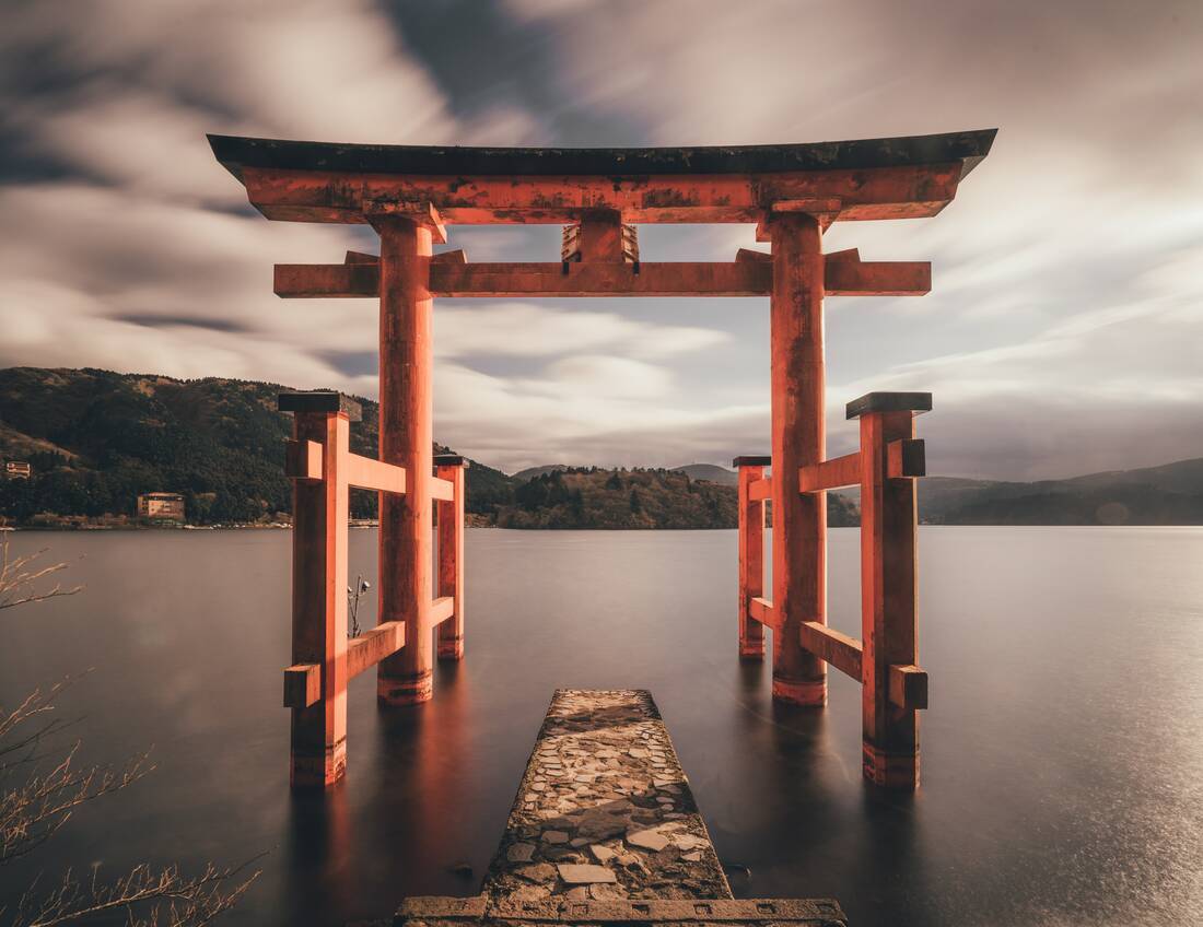 japanese shinto shrine