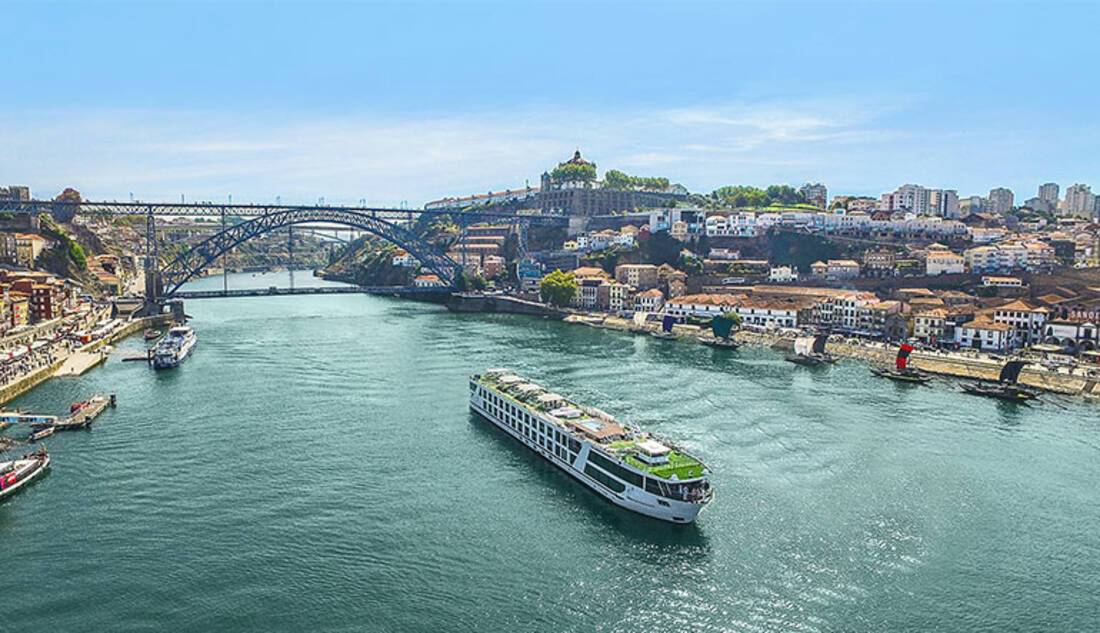 Emerald Radiance, Emerald Waterways