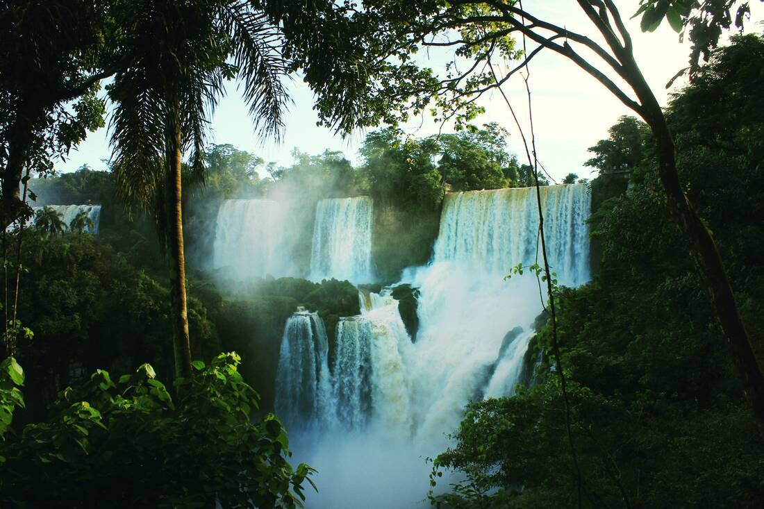 Travel to Iguaza Falls, Argentina