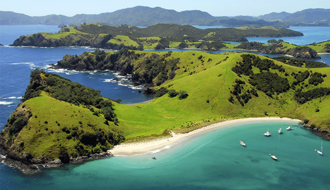 Cruises to Bay of Islands