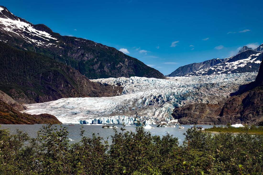Mendenhall Glacier, Juneau, Alaska