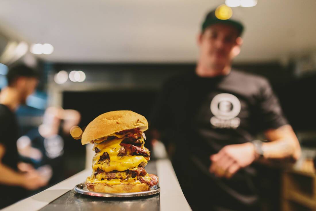 Easey's burger