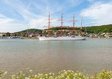 A panoramic view of Caudebec-en-Caux