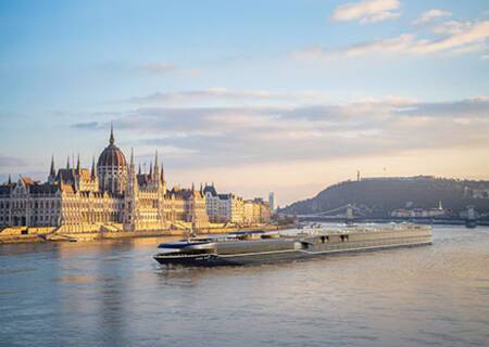 APT Solara sailing along the Danube River