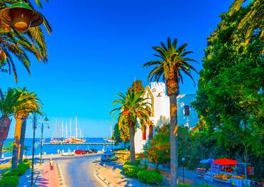 Cruises around Greece