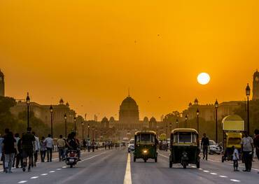 Busy street in New Delhi