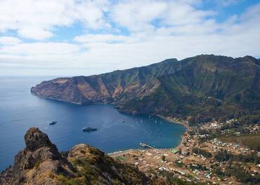 Robinson Crusoe Island