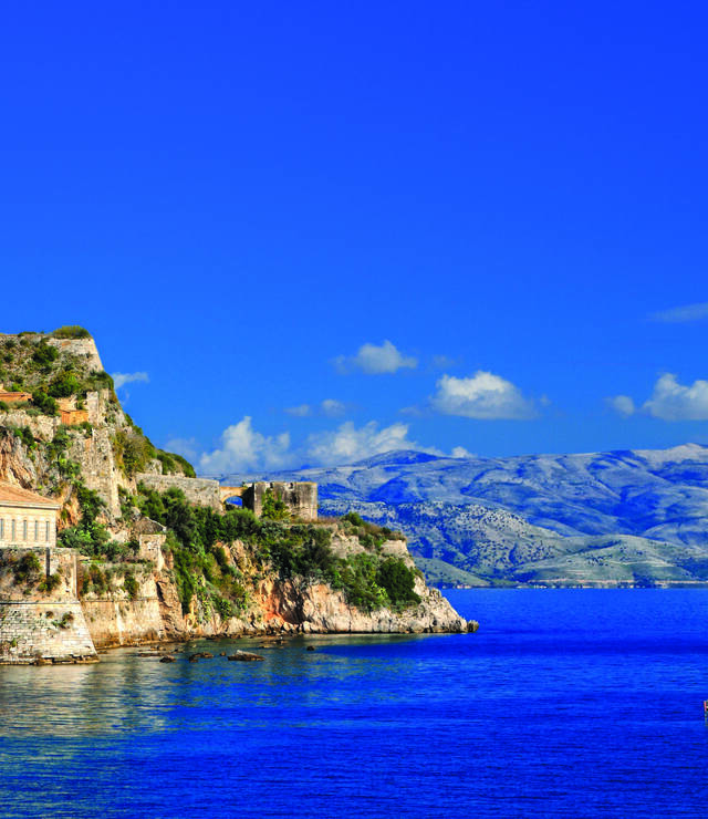 Small Ship Christmas Cruises 2022 Small Ship Cruises 2022/23 | Small Ship Cruise Deals | Rol Cruise