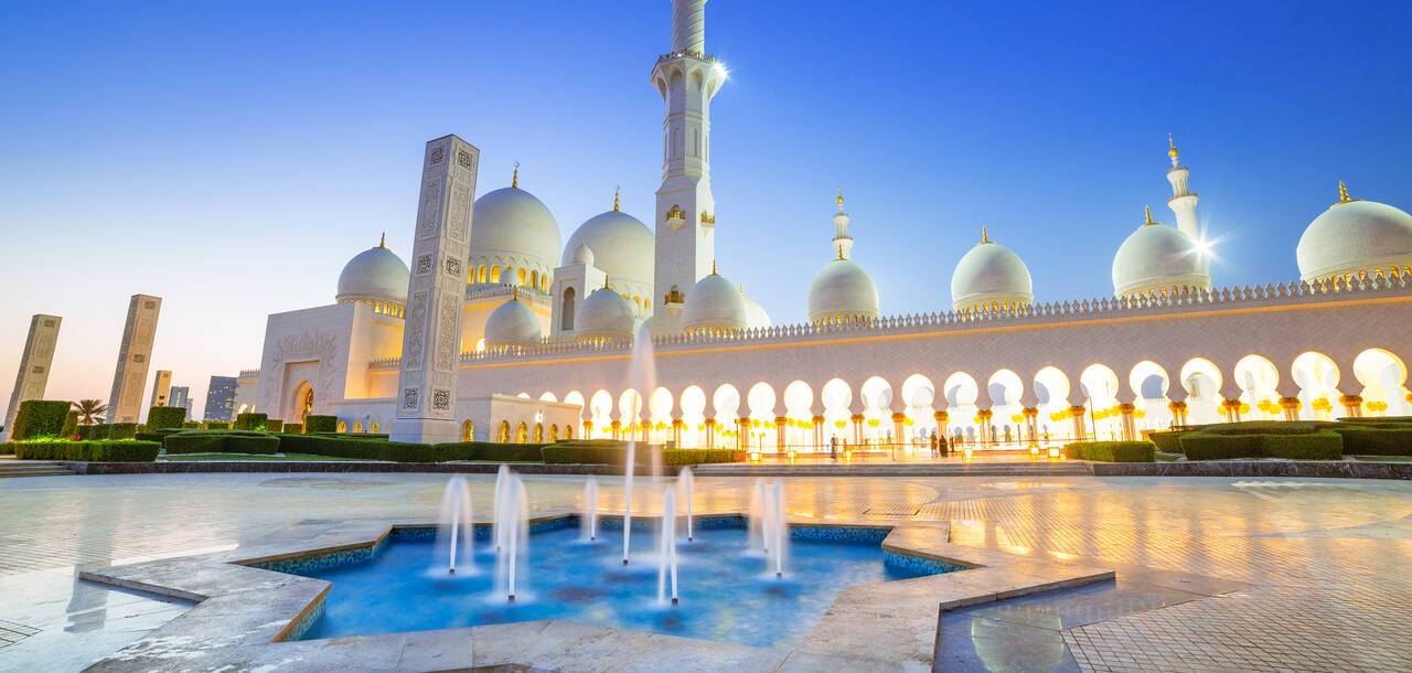 Abu Dhabi Cruises 2024/25 Cruises to Abu Dhabi ROL Cruise