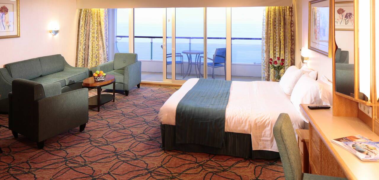 Vision of the Seas Royal Caribbean International ROL Cruise