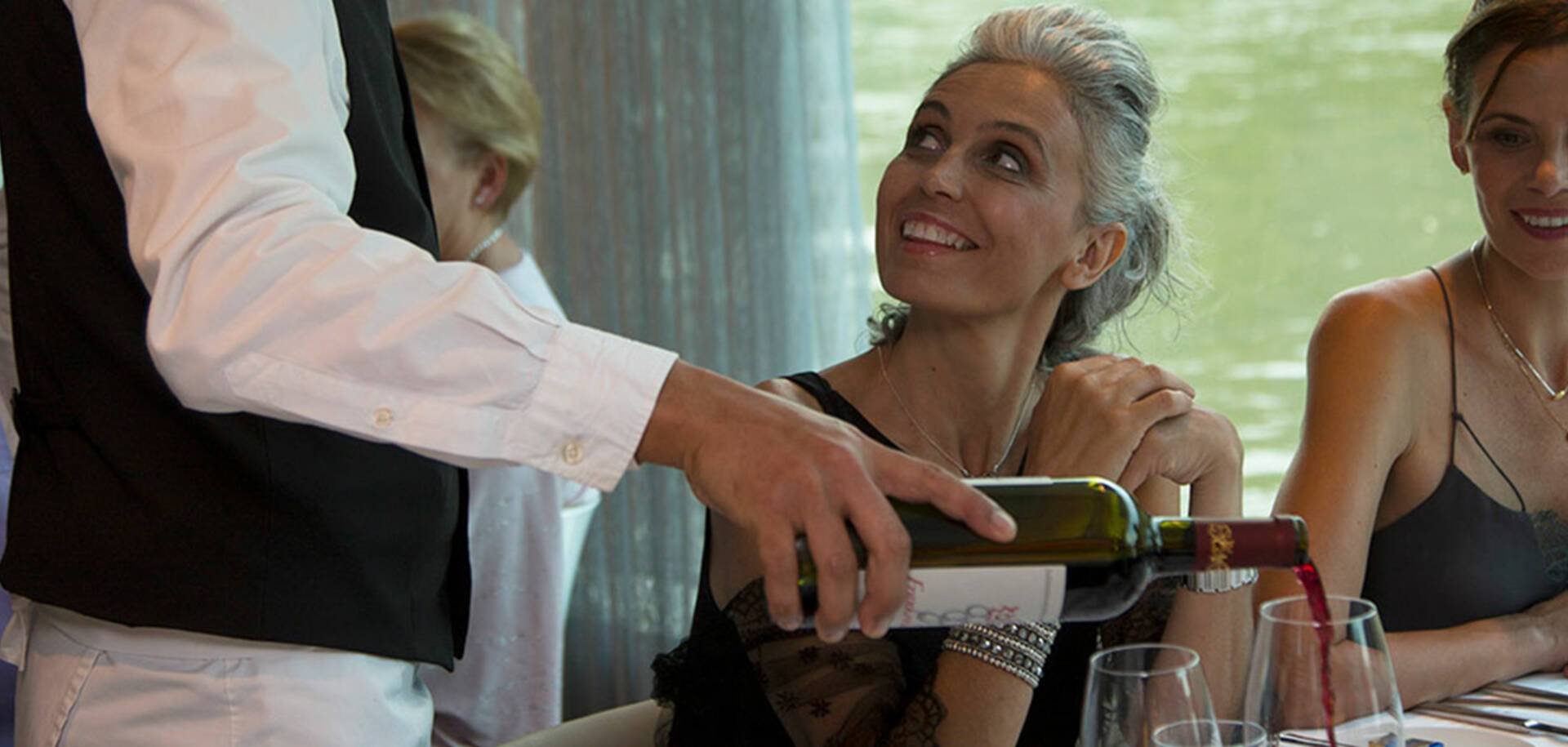 Reflections Restaurant, Emerald Cruises