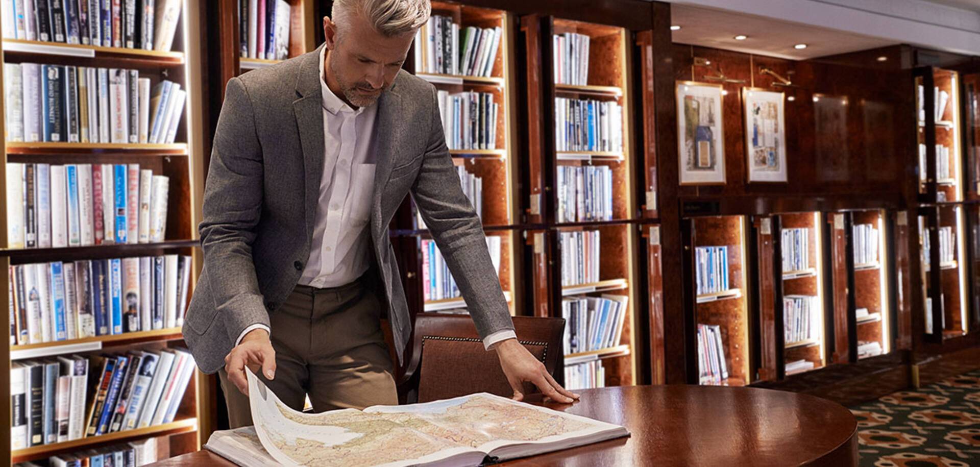 Library on Queen Mary 2