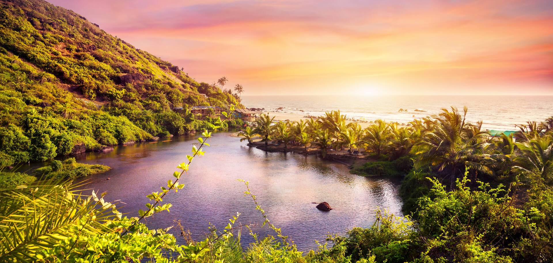 Sweet Lake on Arambol beach